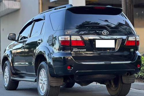 Second hand 2009 Toyota Fortuner 2.7 G AT 