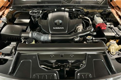 Used 2019 Nissan NP300 Navara 2.5L 4x2 EL 6MT Calibre