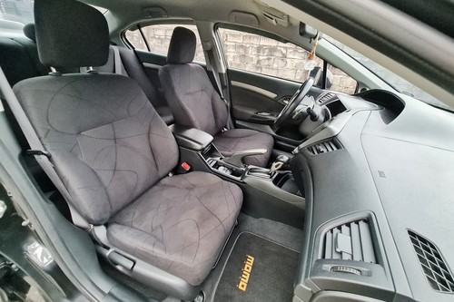 Old 2015 Honda Civic 1.8L S AT