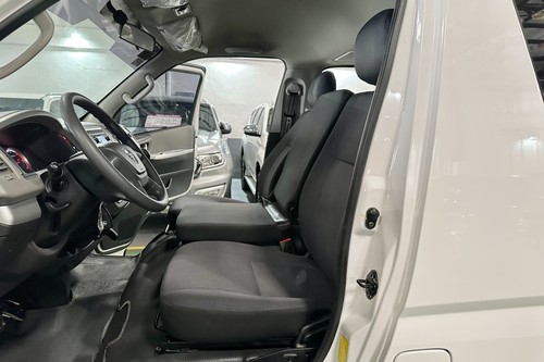 Used 2019 Foton View Transvan 2.8L MT