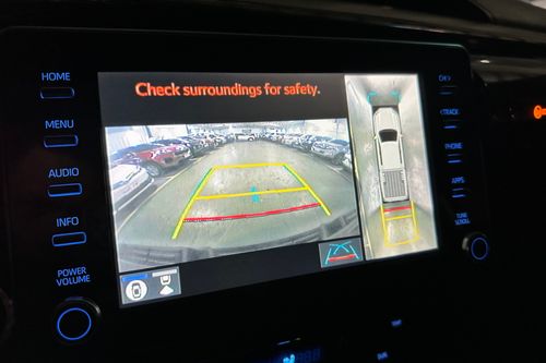 Used 2022 Toyota Hilux Conquest 2.8 4x4 A/T