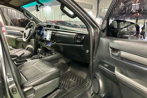 Used 2022 Toyota Hilux Conquest 2.8 4x4 A/T