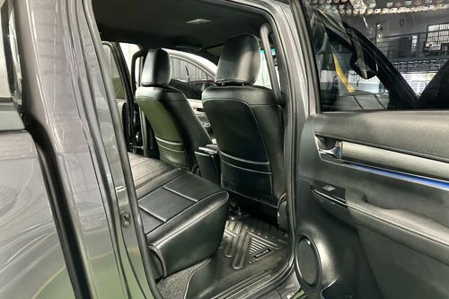 Used 2022 Toyota Hilux Conquest 2.8 4x4 A/T