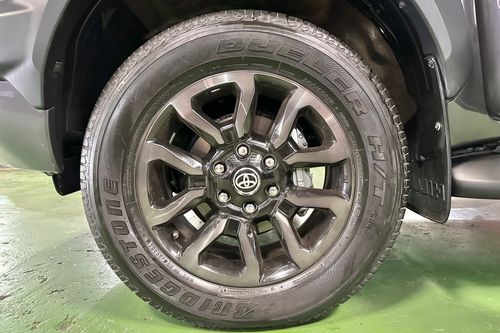 Used 2022 Toyota Hilux Conquest 2.8 4x4 A/T