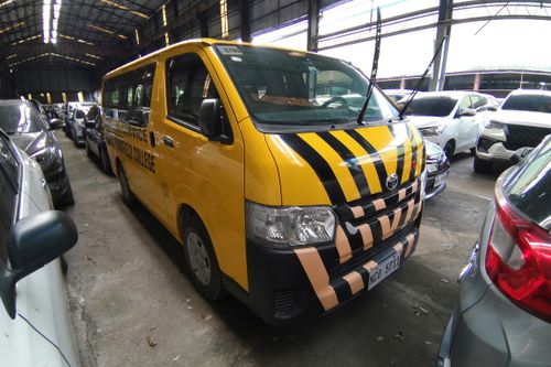 Second hand 2017 Toyota Hiace Commuter 3.0 M/T 