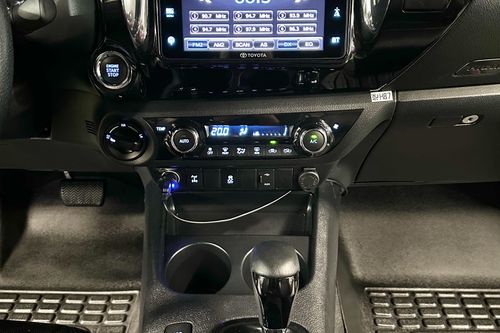 Used 2020 Toyota Hilux Conquest 2.8 4x4 A/T