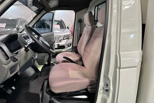 Used 2021 Foton Gratour MPV 14 Seater