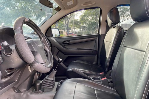 Used 2017 Isuzu D-Max LT-X 4x2 MT