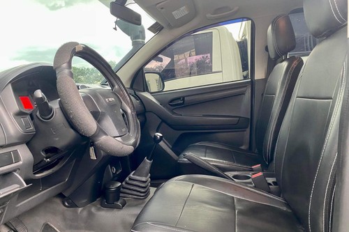 Used 2017 Isuzu D-Max LT-X 4x2 MT