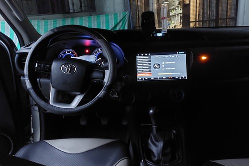 Second hand 2017 Toyota Hilux 2.4 E DSL 4x2 M/T 