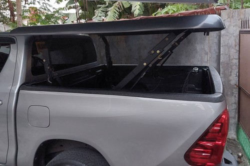 2nd Hand 2017 Toyota Hilux 2.4 E DSL 4x4 M/T