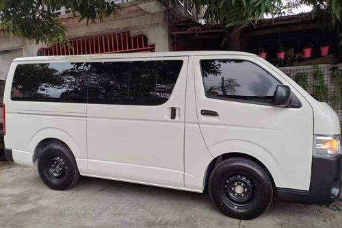 Old 2021 Toyota Hiace 3.0L Commuter MT