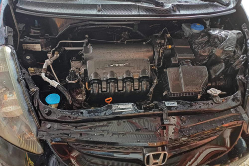 Second hand 2006 Honda Jazz 1.3L S AT 