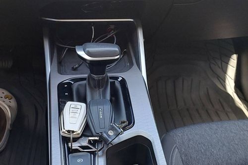 Second hand 2022 Geely Emgrand Comfort 