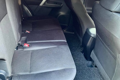 Used 2014 Toyota RAV 4 2.5L V AT 4X2