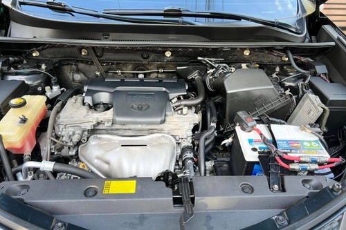 Used 2014 Toyota RAV 4 2.5L V AT 4X2