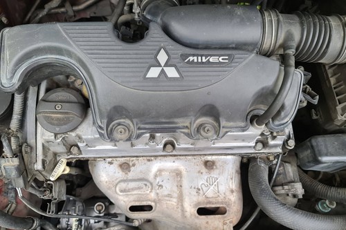 Old 2005 Mitsubishi Mirage 1.2 CVT