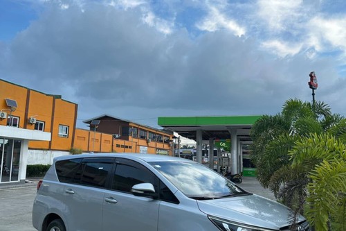 Old 2017 Toyota Innova 2.8L E AT