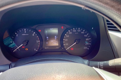 Used 2020 Nissan Navara 2.5L 4x2 EL 6MT Calibre