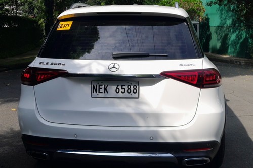 Old 2022 Mercedes-Benz GLE-Class 300d 4Matic