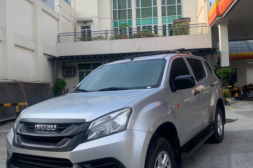 2017 Isuzu mu-X