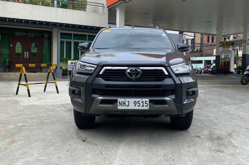 Second hand 2024 Toyota Hilux Conquest 2.4 4x2 A/T 