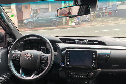 Second hand 2024 Toyota Hilux Conquest 2.4 4x2 A/T 