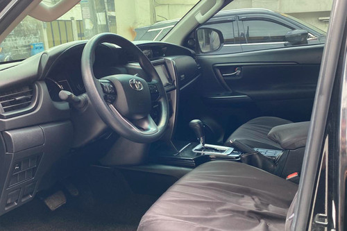 Second hand 2021 Toyota Fortuner 2.4 G Diesel 4x2 AT 