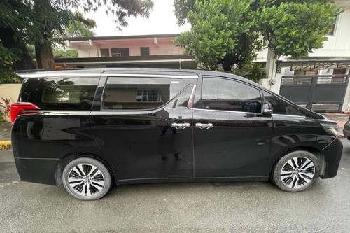 Second hand 2020 Toyota Alphard 3.5 Gas AT 