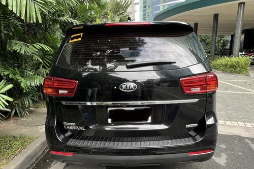 Old 2019 Kia Grand Carnival 2.2 EX AT (7-Seater)