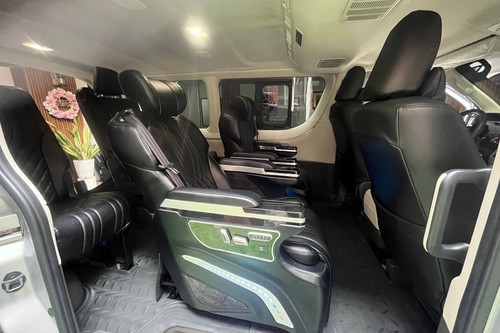 Used 2020 Toyota Hiace GL Grandia A/T