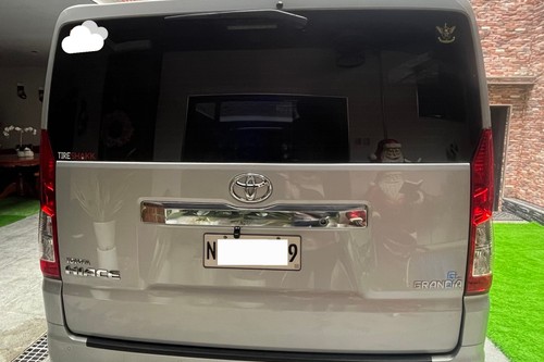 Used 2020 Toyota Hiace GL Grandia A/T