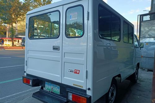 Old 2011 Mitsubishi L300 2.5L FB Deluxe MT