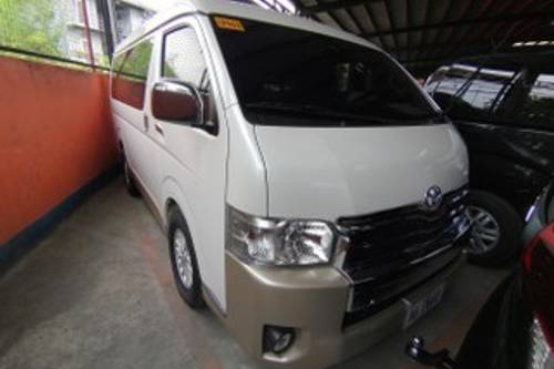 Old 2018 Toyota Hiace 3.0 Super Grandia AT