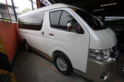 Used 2018 Toyota Hiace 3.0 Super Grandia AT