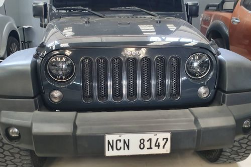 Second hand 2017 Jeep Wrangler Unlimited Sport S 3.6 L V6 