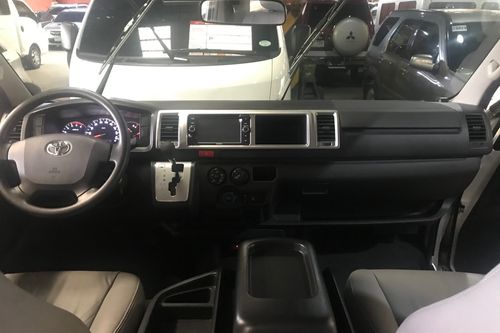 Used 2017 Toyota Hiace 3.0 Super Grandia AT