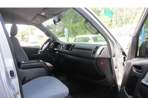 Used 2014 Toyota Hiace 2.5 GL Grandia MT