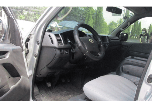 Used 2014 Toyota Hiace 2.5 GL Grandia MT
