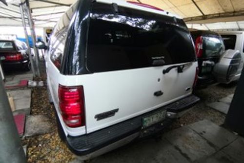 Used 2000 Ford Expedition 3.5L Limited AT