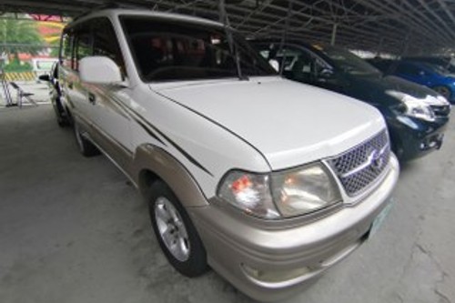 Second hand 2003 Toyota Revo 2.4L Sport Runner MT 