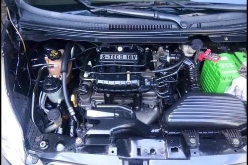 Old 2011 Chevrolet Spark 1.4L LT MT