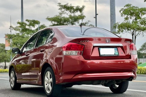 Second hand 2009 Honda City 1.3L S AT 