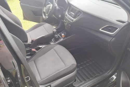 Second hand 2020 Hyundai Accent 1.4 GL 6MT w/o Airbags AVN 