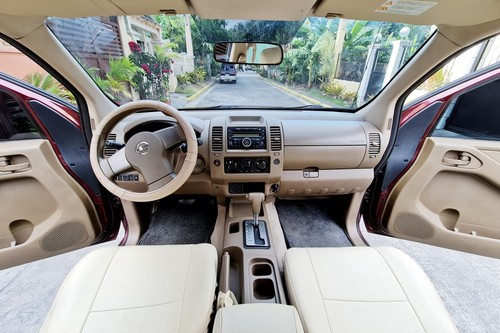 Used 2012 Nissan NP300 Navara 2.5L LE AT