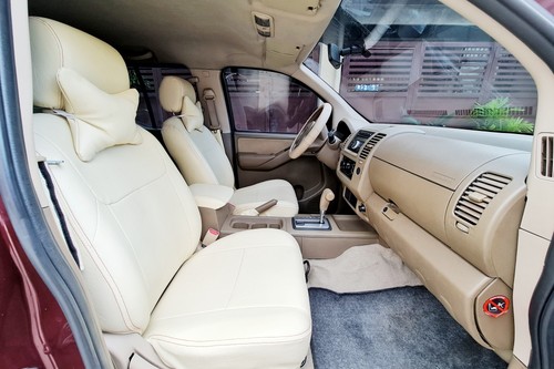 Used 2012 Nissan NP300 Navara 2.5L LE AT