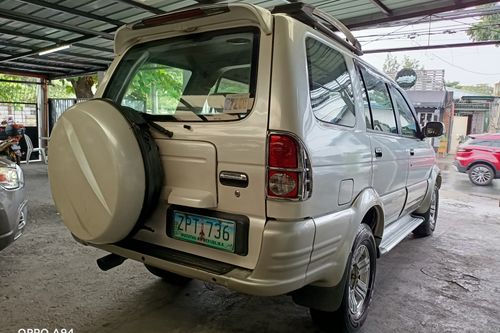 Second hand 2008 Isuzu Crosswind XUV MT 