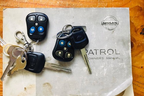 Used 2002 Nissan Patrol Royale 5.6 V8 4x4 AT