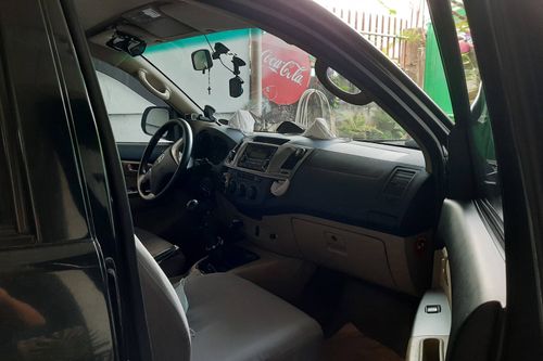 Used 2014 Toyota Hilux 2.4 G DSL 4x2 M/T