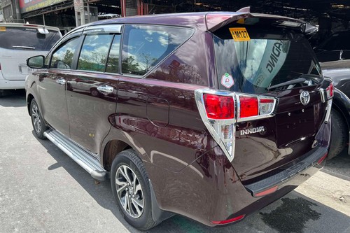 Old 2019 Toyota Innova 2.8 G Diesel MT
